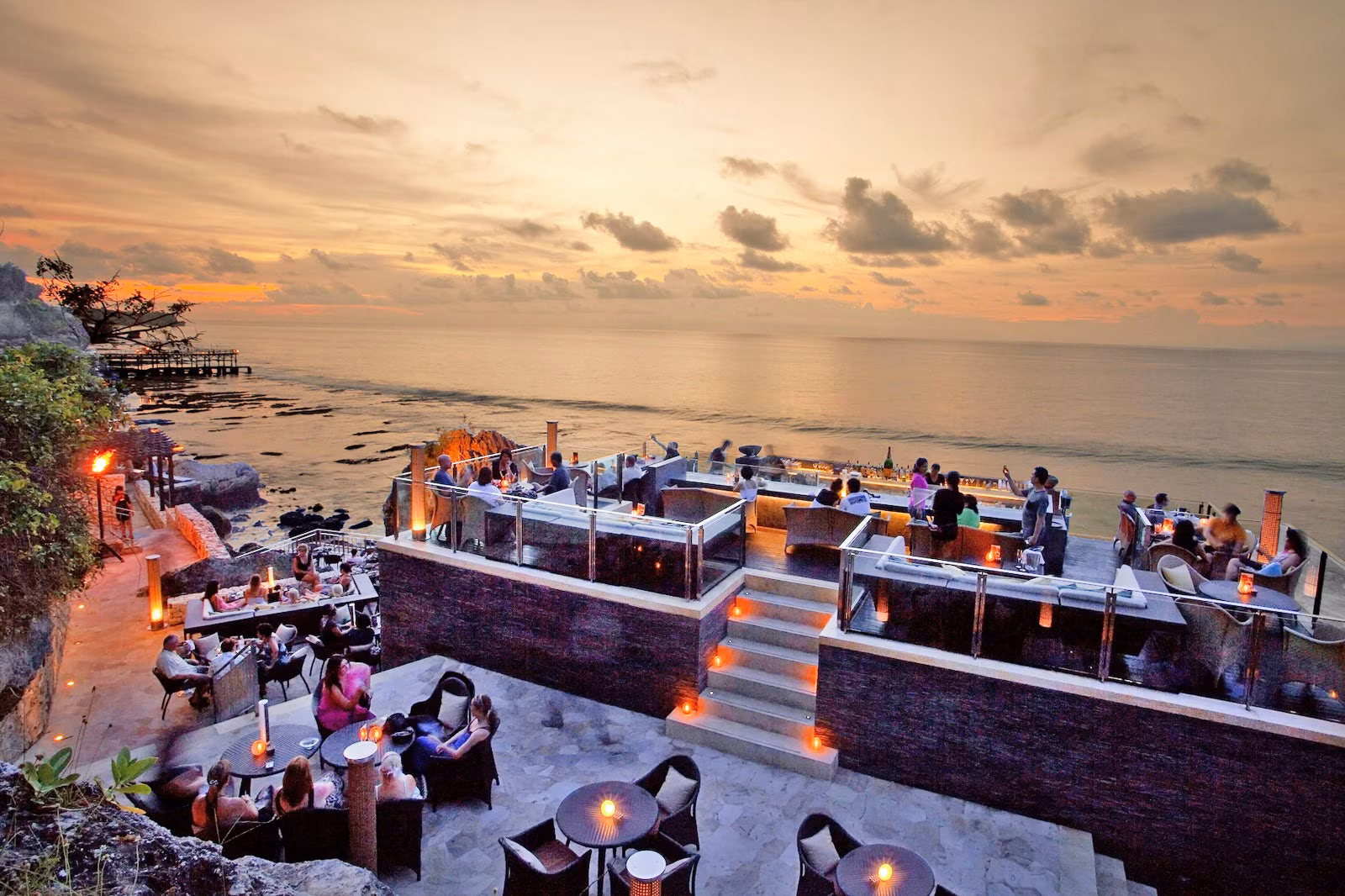Bali’s Culinary Romance: Discover These Enchanting Restaurants