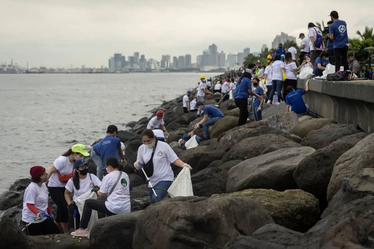 Manila Bay Cleanup