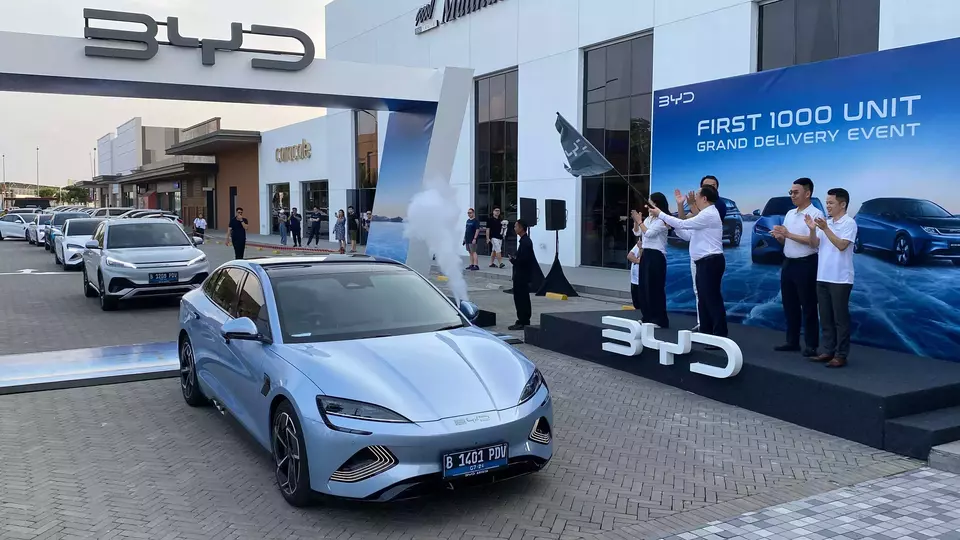 Indonesia's Electric Car Industry: Accelerating Global Market Share